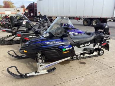 2002 Ski Doo Grand Touring 600