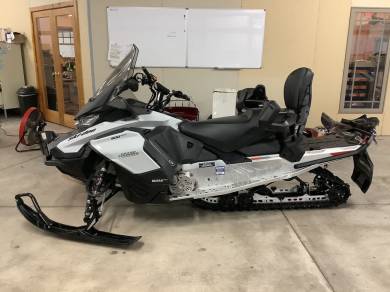 2021 Ski Doo Grand Touring Sport Rotax 600 Ace