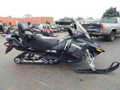 Used 2014 Ski Doo Grand Touring Le Ace 900