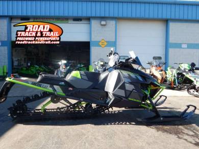 2017 Arctic Cat M 8000 Limited 153 Black