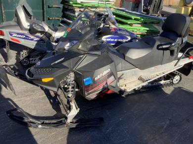 2011 Ski Doo Grand Touring Sport 550f