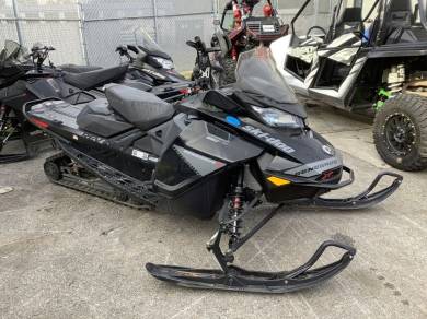 2021 Ski Doo Renegade X Rotax 600r E Tec Ripsaw 1 25 Black
