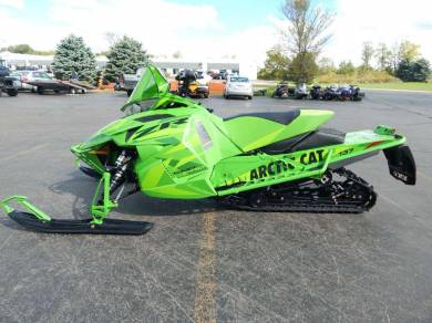 New 2016 Arctic Cat Zr 6000 Limited 137 Team Arctic Green