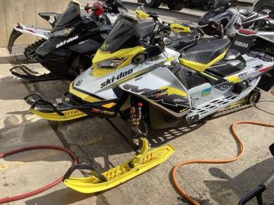 2018 Ski Doo Mxz X Rs Ice Ripper Xt 1 25 Adj Pkg Rotax 850 E T