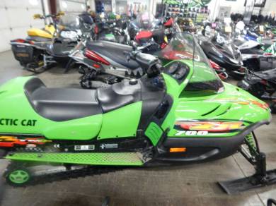 Used 2000 Arctic Cat Zr 700