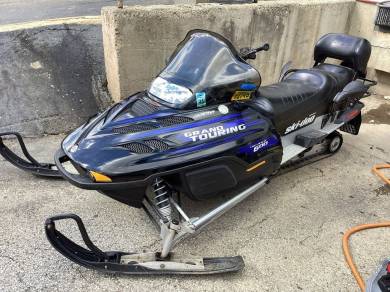 2002 Ski Doo Grand Touring 600