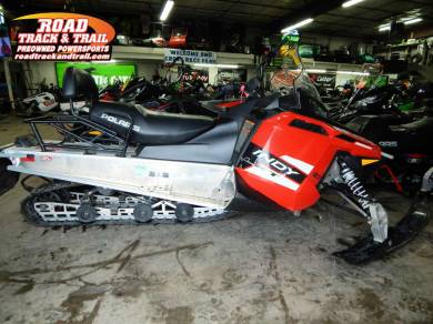 2015 Polaris 550 Indy Lxt 144 Indy Red