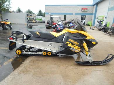 Used 2010 Ski Doo Renegade Adrenaline 800r