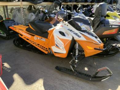 2017 Ski Doo Renegade Backcountry Electric Starter Rotax 800r E