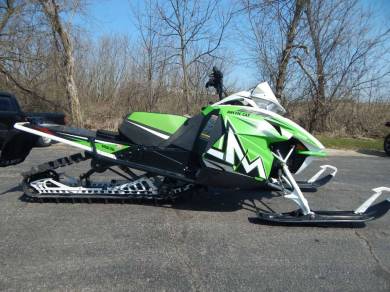 2016 Arctic Cat M 8000 153 Sno Pro