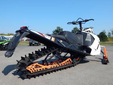 2015 Arctic Cat M 8000 Limited 153