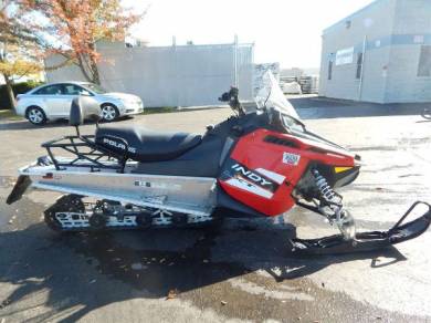 2015 Polaris 550 Indy Lxt 144 Indy Red