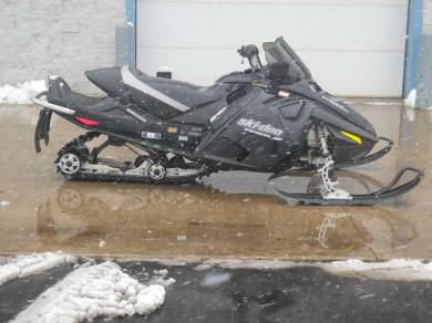 2005 Ski Doo Mach Z Adrenaline