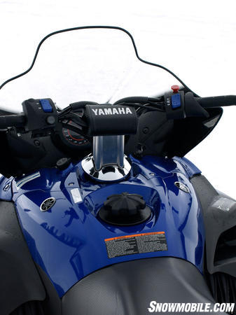 2011 Yamaha Apex SE pilot view