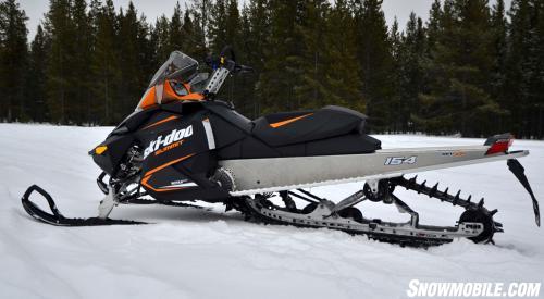 2014 Ski-Doo Summit Sport 800R Profile