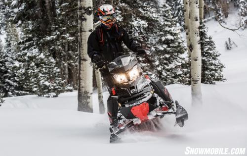 2015 Ski-Doo 800 Summit X T3 Action Front