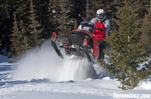 2016 Ski-Doo Summit SP T3 Action Front