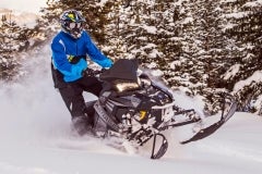 MY17-POLARIS-SNOW