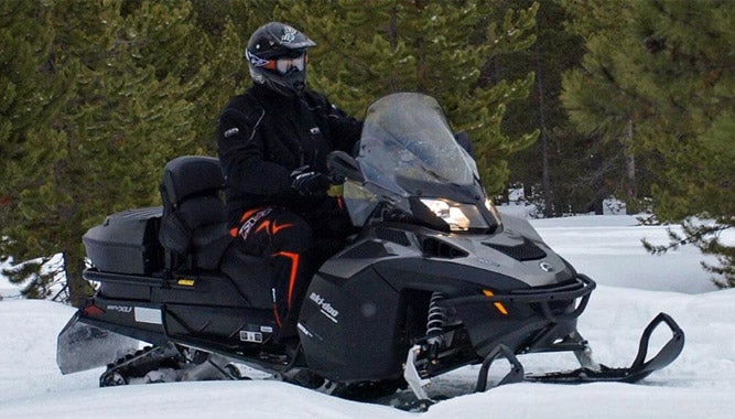 2015 Ski-Doo Expedition SE ACE 900 Review - Snowmobile.com
