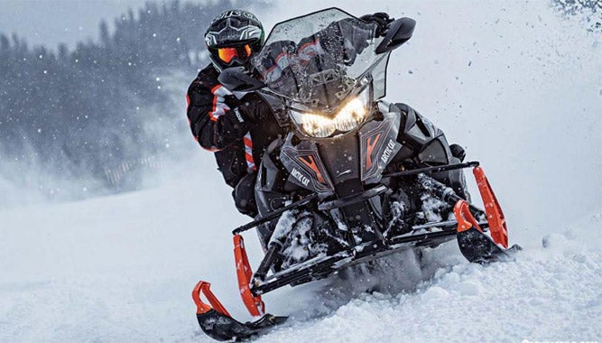 2016 Arctic Cat Snowmobile Lineup Preview - Snowmobile.com 2016 Arctic Cat Snowmobile Lineup Preview - Snowmobile.com
