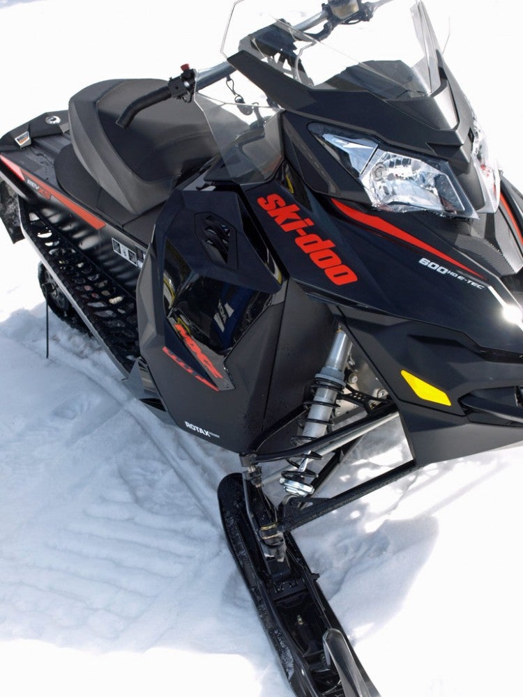 2016 Ski-Doo Renegade Adrenaline 800R Ski