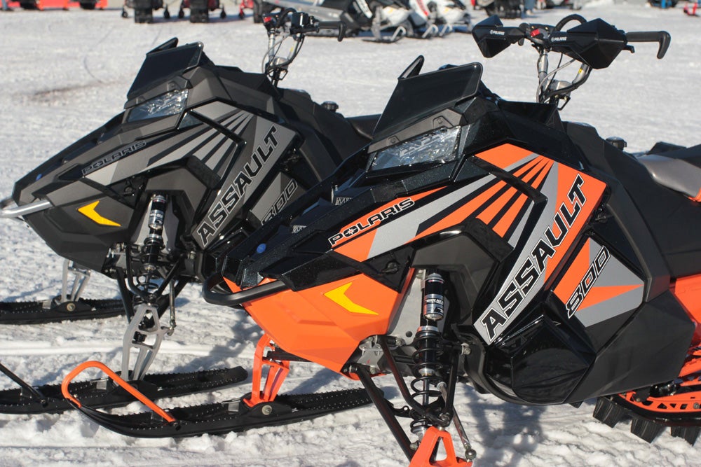 17 Polaris 800 Rmk Assault Review Snowmobile Com