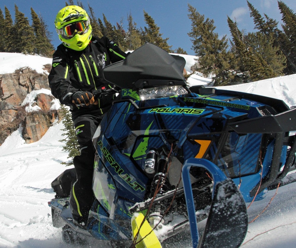 2017 Polaris 600 Switchback Assault Front