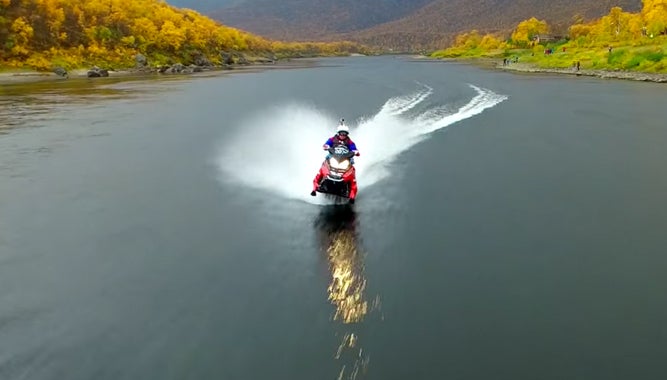 Ski Doo Parts >> Snowmobile on Water World Record + Video - Snowmobile.com Ski Doo Parts >> Snowmobile on Water World Record + Video - Snowmobile.com