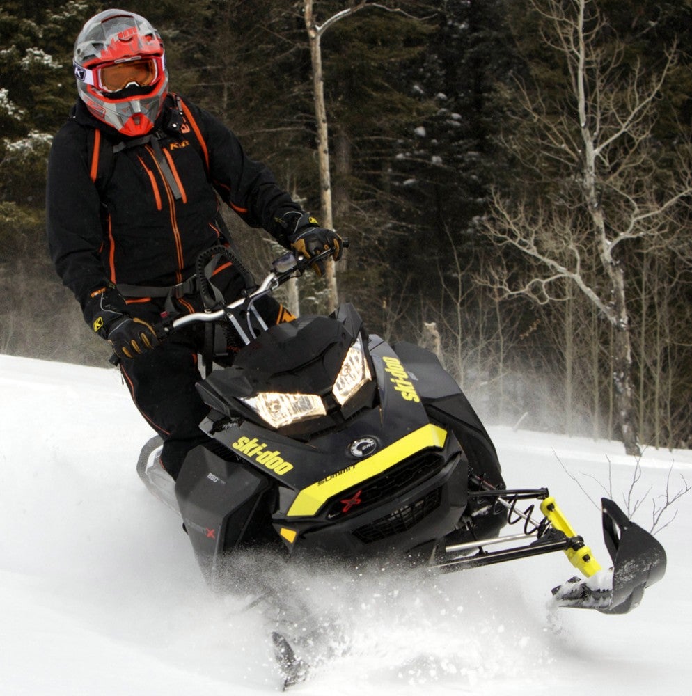 2018 Ski-Doo 850 Summit X 175 Action Front