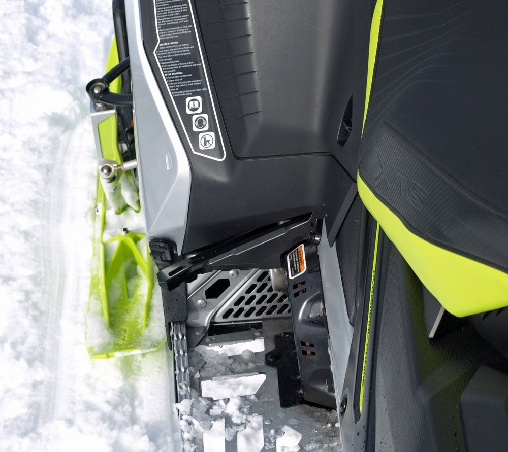 2018 Ski-Doo MXZ X-RS 850 Toeholds