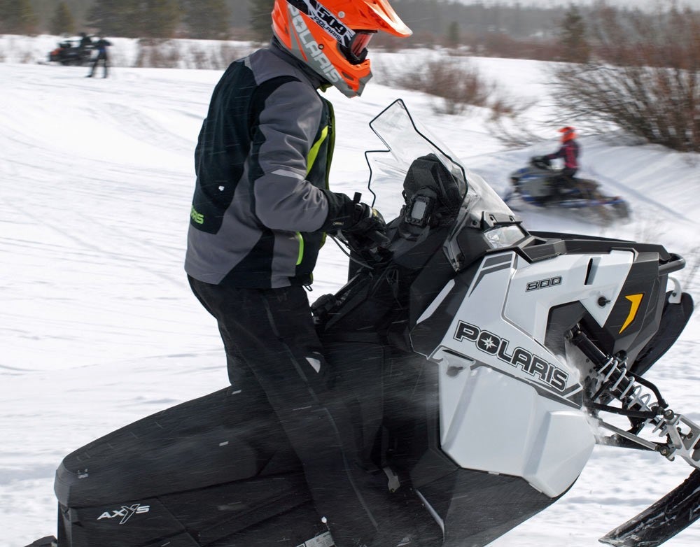 Polaris Titan Holeshot