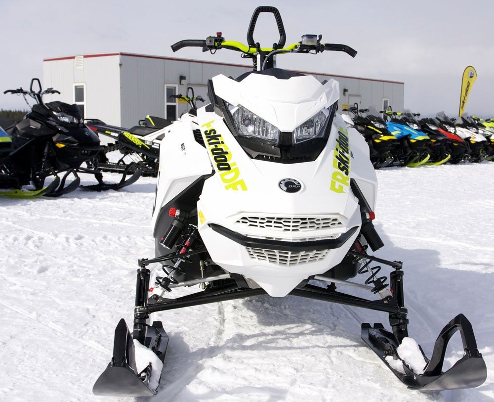 2018 Ski-Doo 850 Freeride 137 Front