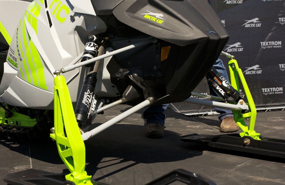 2018 Arctic Cat ZR6000R SX Front Suspension