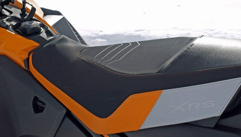 2019 Ski-Doo Renegade X-RS 900 ACE Turbo Seat