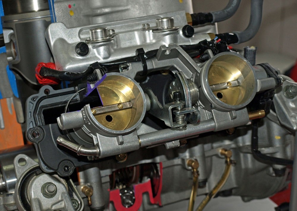 Polaris-Patriot 850 Engine Injector Front