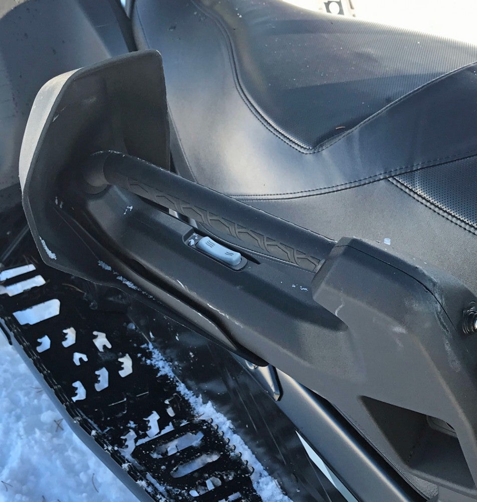 2019 Ski-Doo Grand Touring Limited 900 ACE Turbo Heated Grips