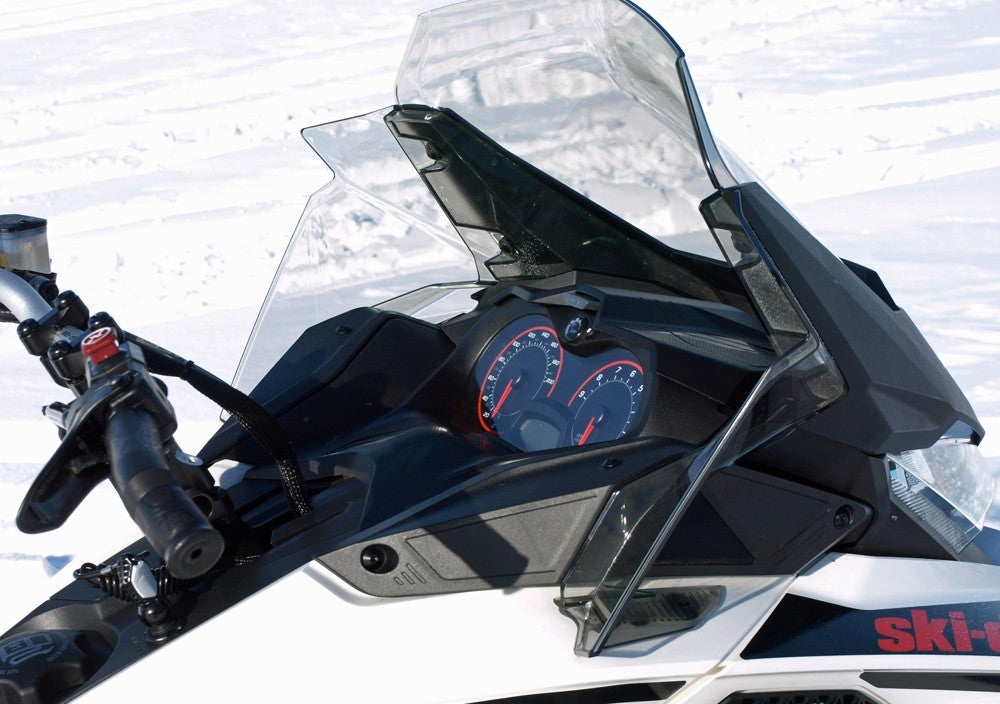 2019 Ski-Doo Renegade Adrenaline 600R Gauges