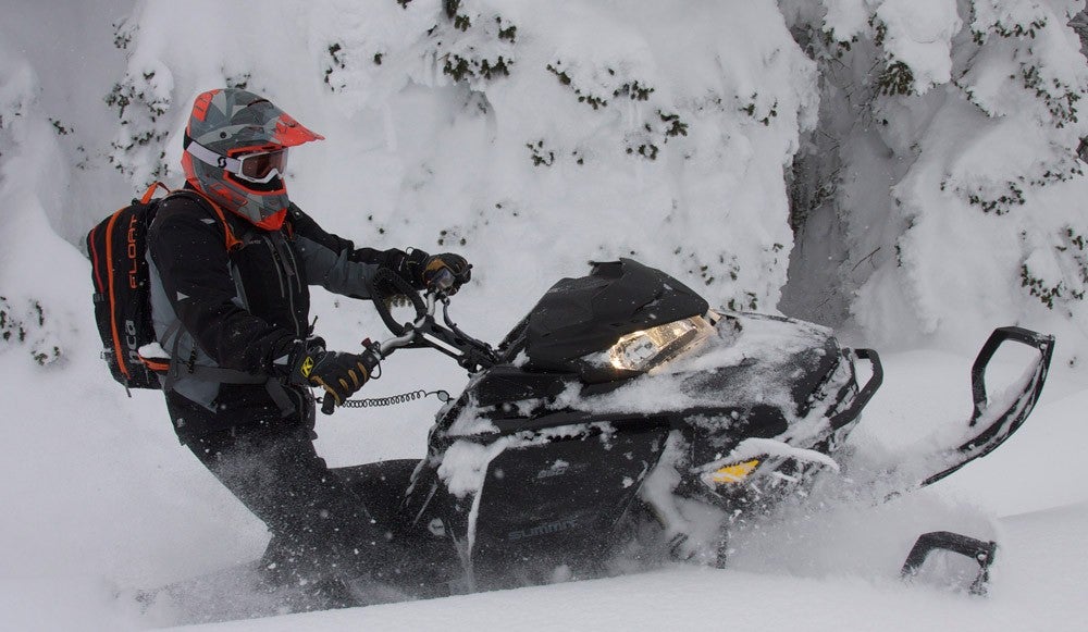 2019 Ski-Doo Summit X 175 Profile