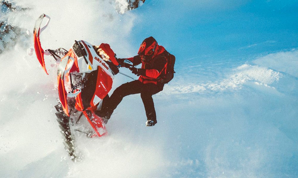 2020 Ski-Doo Summit X Expert Package Action