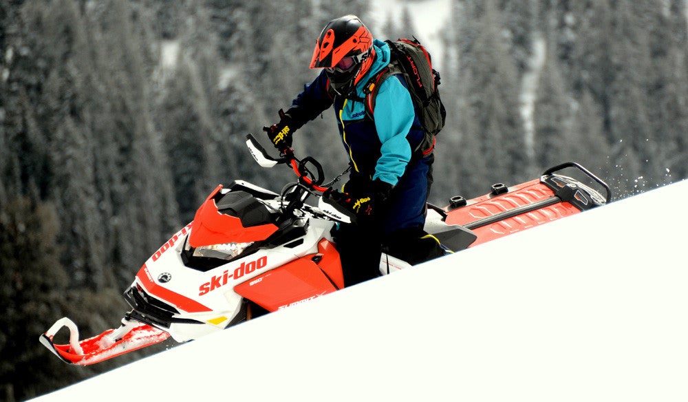 2020 Ski-Doo Summit X Expert Action 1