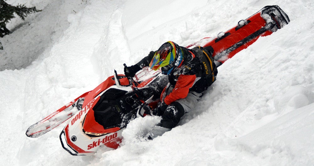 2020 Ski-Doo Summit X Expert Action 4