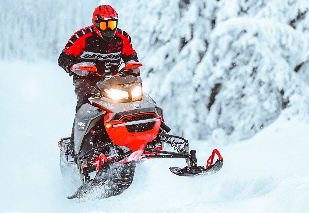 2021 Ski-Doo MXZ X-RS