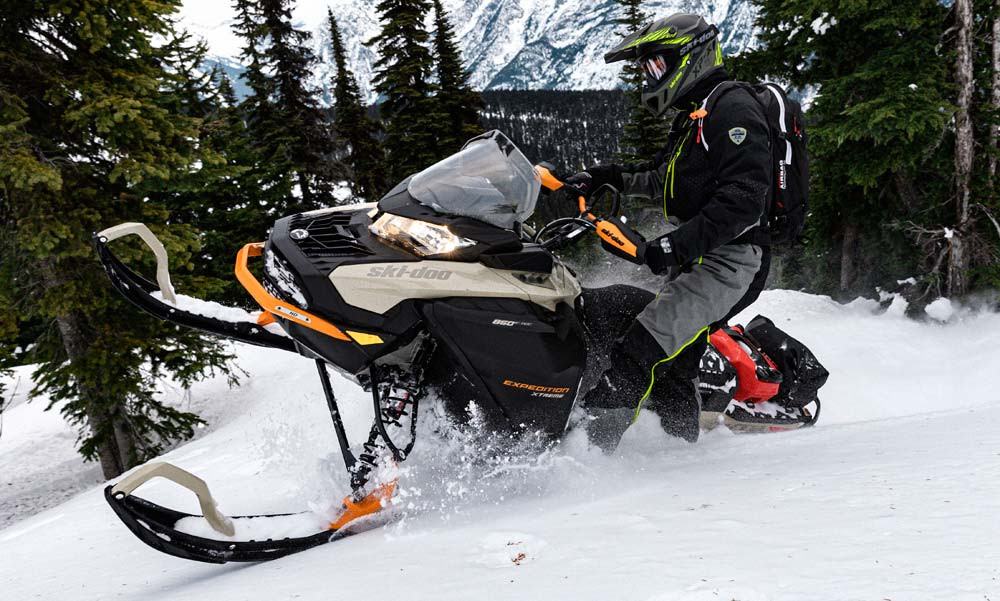 2022 Ski-Doo Expedition