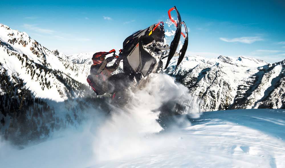 2022 Ski-Doo Summit