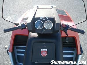 Alouette’s Super Brute gave snowmobile consumers the first handlebar mounted console incorporating the headlamp.