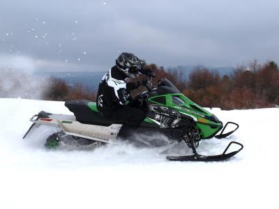 2011 Arctic Cat F8 Action