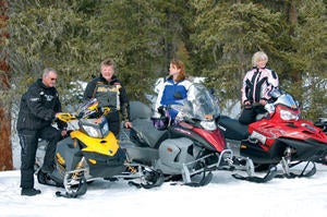 Choosing an Ontario Snowmobiling Destination 