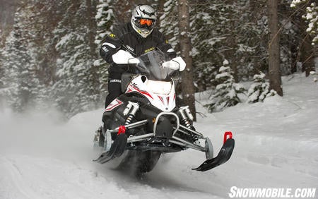 2011 Yamaha FX Nytro Action 02