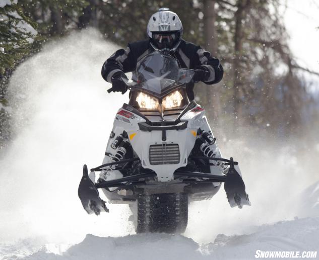 2014 Polaris 800 Rush Pro-R Action Jump