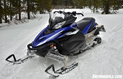 2014 Yamaha Apex XTX Front Right